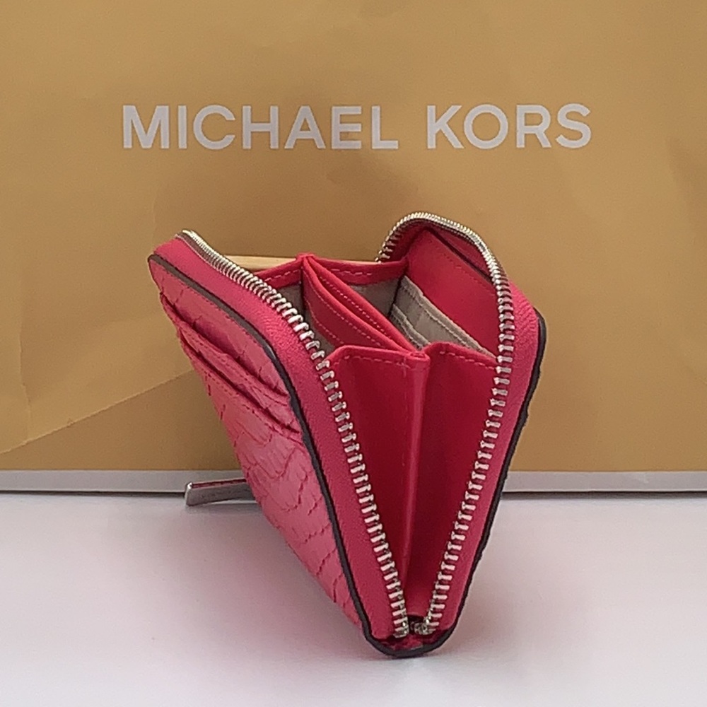 MICHAEL KORS MEDIUM ZIP AROUND CARD CASE ELECTRIC PINK COLOR - Picture 4 of 12